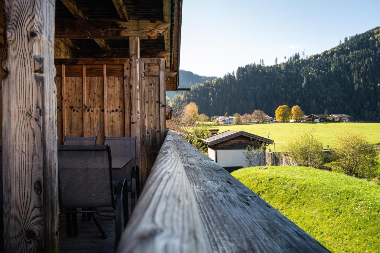 Alpin Residenzen Panoramabahn By Alpina-Holiday Hollersbach im Pinzgau Eksteriør bilde