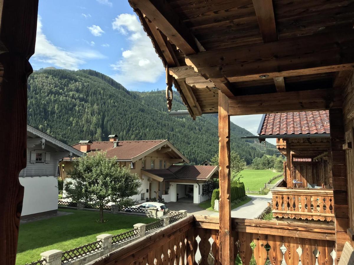 Alpin Residenzen Panoramabahn By Alpina-Holiday Hollersbach im Pinzgau Eksteriør bilde